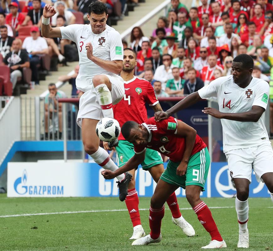 葡萄牙vs摩洛哥发球