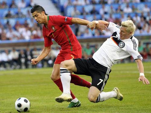 德国vs葡萄牙施魏因泰格的相关图片